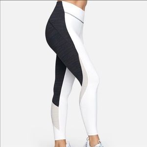 Outdoor Voices TechSweat Zoom Leggings